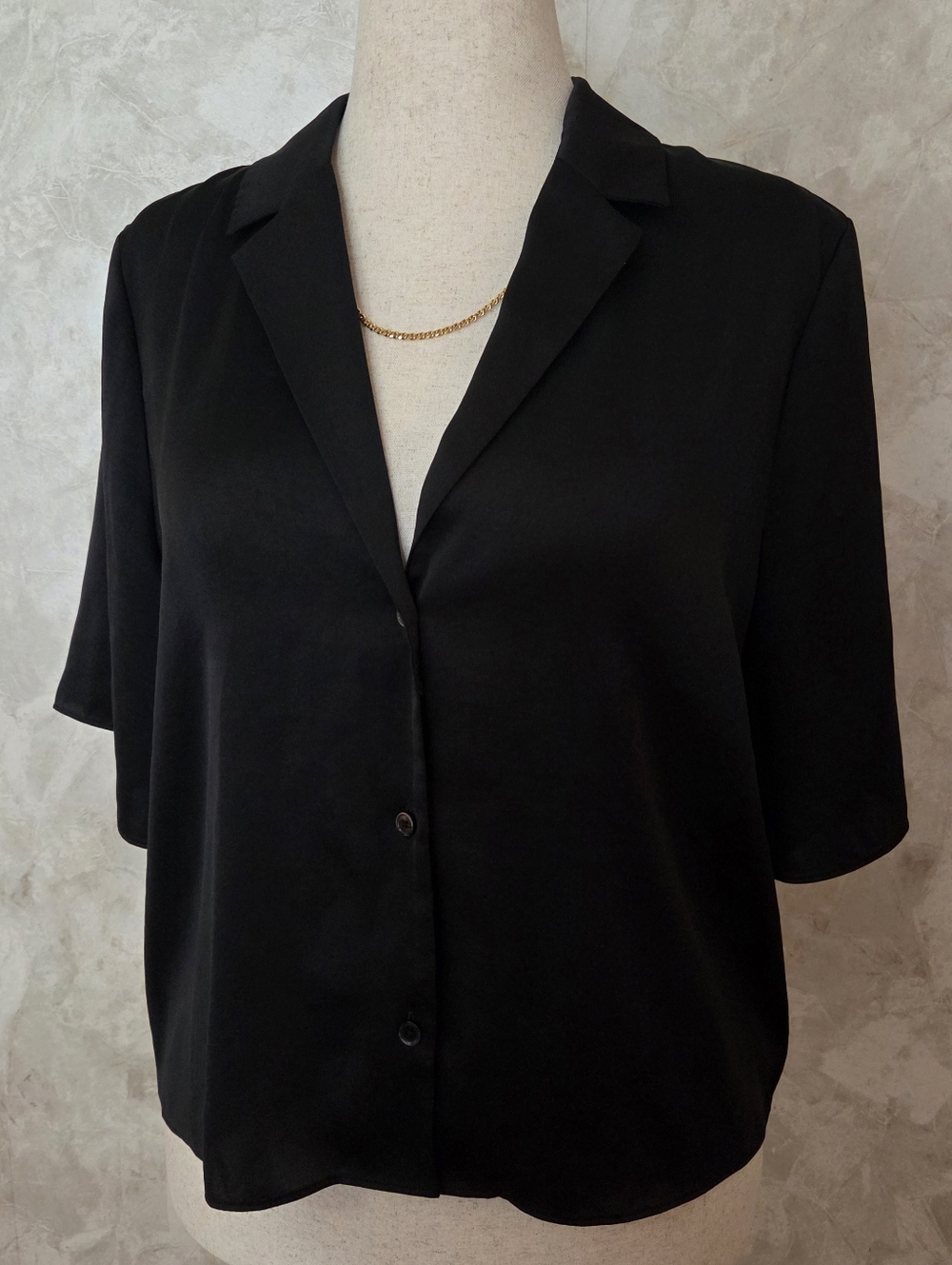 Wilfred Black Satin Button Front Blouse | Boxy Minimalist Silk-Look Top Large - Picture 2 of 6